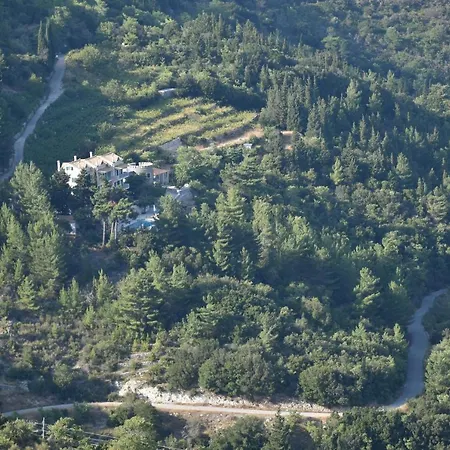 Estate Dafnopanagia Magda * Kariá