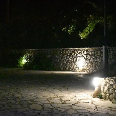 Estate Dafnopanagia Magda Villa *